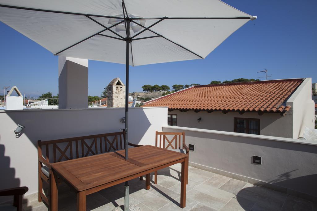 Onar Superior Suites Ретимно Екстериор снимка